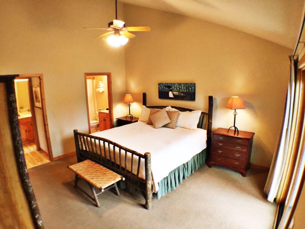 Mountain Lake Lodge Woods Bay ภายนอก รูปภาพ
